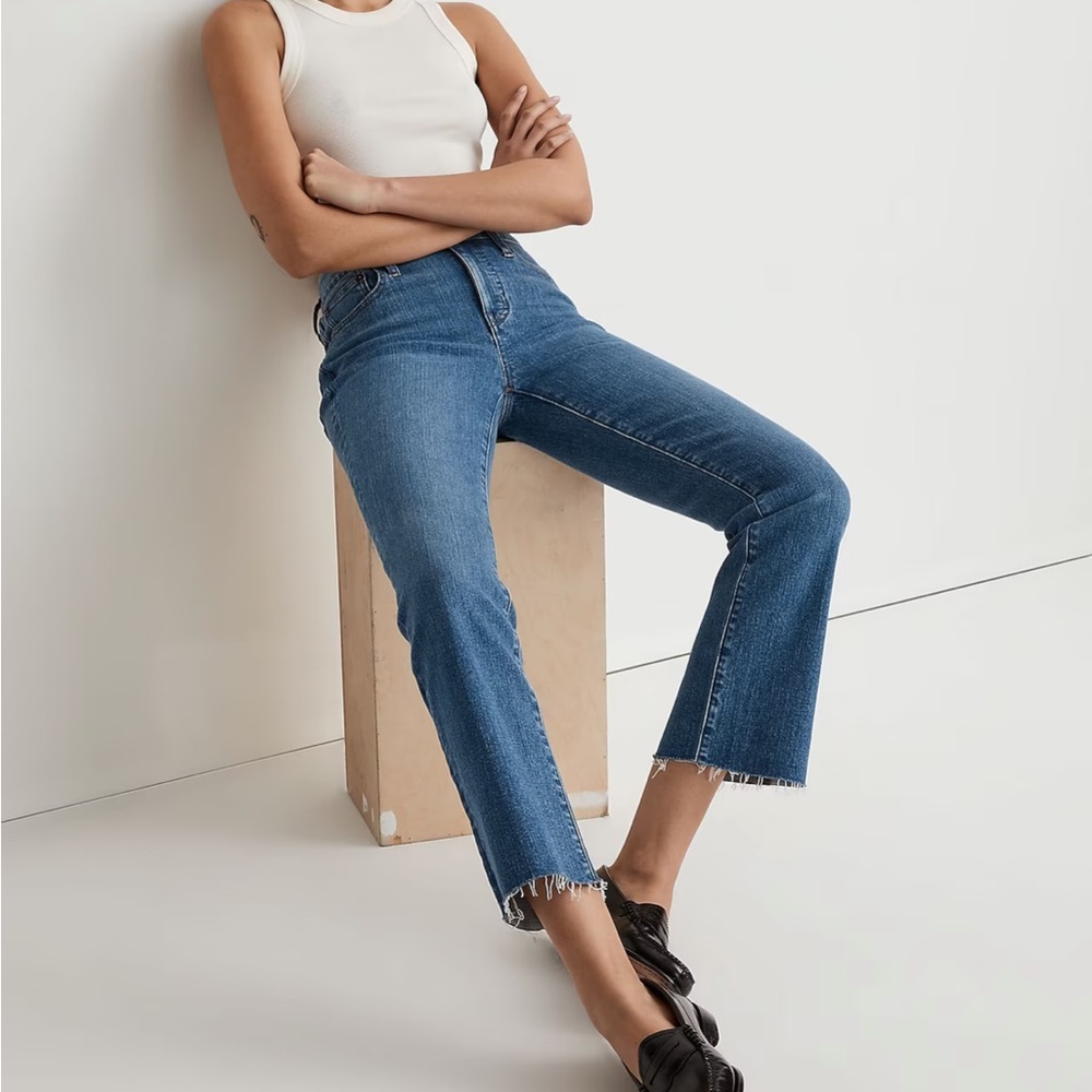Kick Out Crop Jeans in Cherryville Wash: Raw-Hem Edition